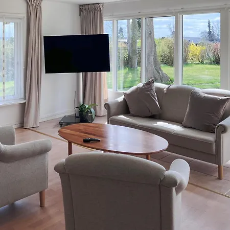 Lovely In Hyllinge *