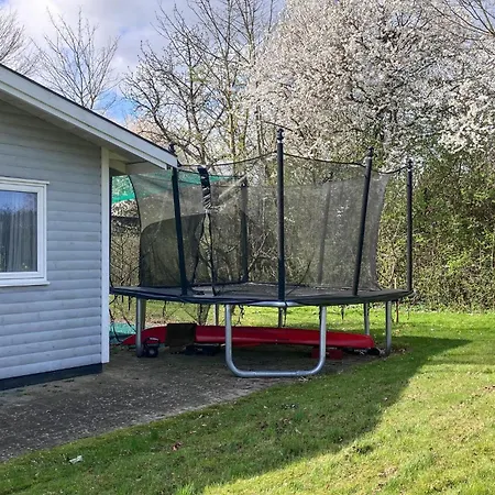 Lovely In Hyllinge Кирке-Хиллинге